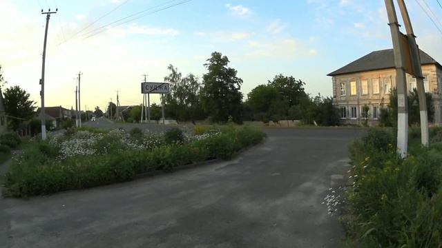 Ищем самую чистую воду в г.Суджа // Тестируем воду из водоконала по всему городу // Вода из колонки смотреть онлайн