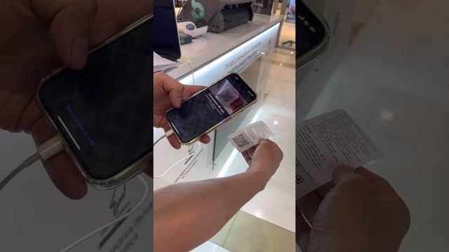 Купил iPhone 14 Pro Max 1 Tb USA e-Sim на 30000 рублей дешевле рынка! смотреть онлайн