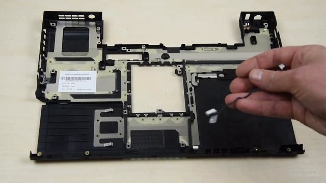 Lenovo ThinkPad T420: Disassembly and Replacing Bottom Cover смотреть онлайн
