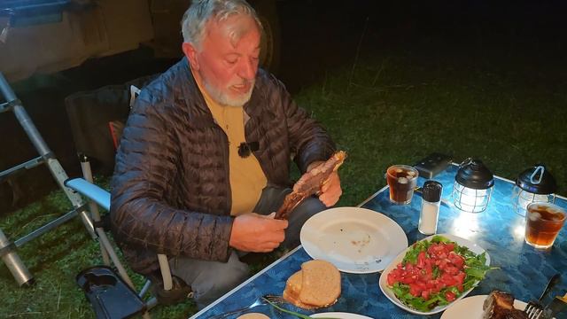 YABAN HAYATININ OLDUĞU YAYLADA BABAMLA KAMP YAPTIK смотреть онлайн