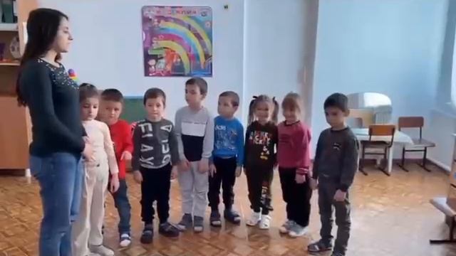 Увлекательные игры развивают детей смотреть онлайн