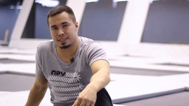Виталя Падерин тренер батутного центра «Пружина» г. Барнаул смотреть онлайн