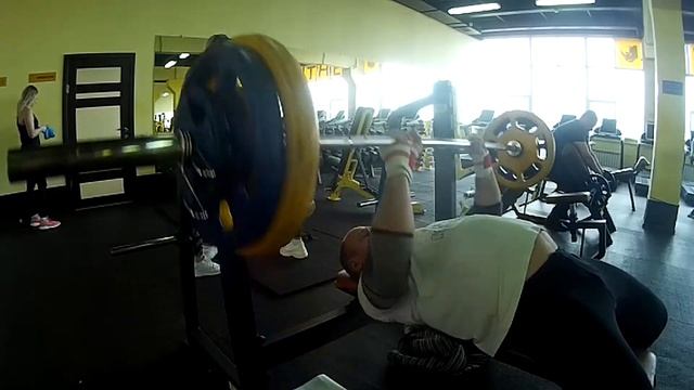 Д 4, Жим штанги лежа узким хватом, 75 кг, 4 подход. смотреть онлайн