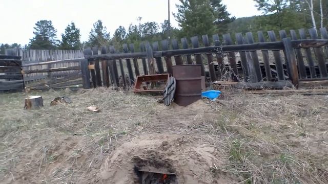 Копчу рыбу, строю забор. смотреть онлайн