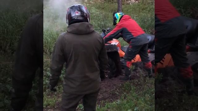 Тундра ,квадроцикл,болото. смотреть онлайн