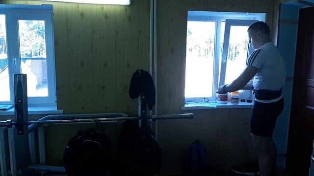 Александр Болдинов ПОДГОТОВКА К СОРЕВНОВАНИЯМ ЖИМ ЛЕЖА 3X2 147.5 С ПАУЗОЙ смотреть онлайн