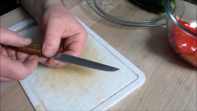 Кухонный нож 127 мм, прямые спуски смотреть онлайн