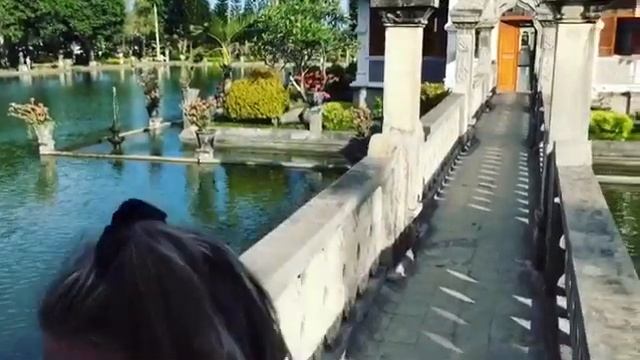 Best Destination in Bali Taman Ujung Water Palace смотреть онлайн