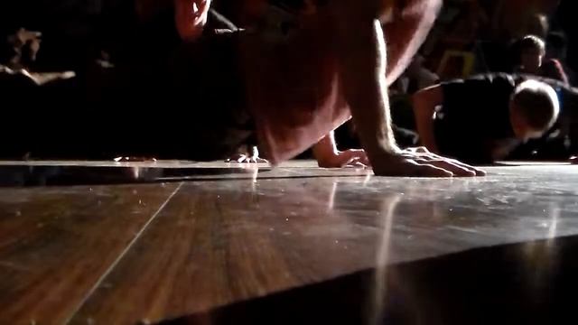 Сила и мощь! Сникерсни не тормози! смотреть онлайн