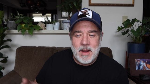 OMG! HUGE BOOK CLUB ANNOUNCEMENT! смотреть онлайн