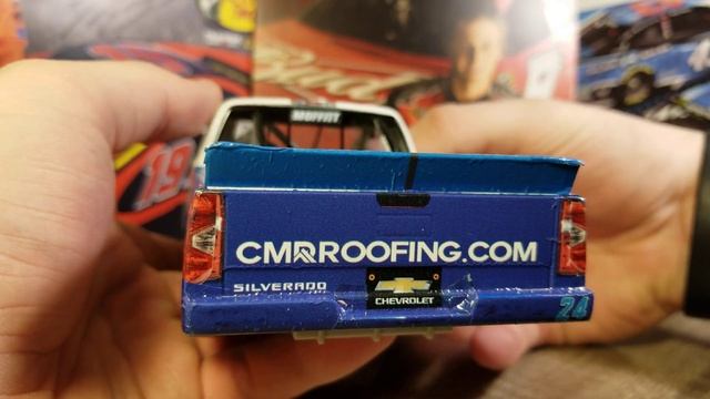 NASCAR Diecast Review: CUSTOM 2019 Brett Moffitt Canadian Tire Win смотреть онлайн