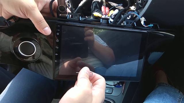 Постоянная перезагрузка (Bootloop) автомагнитолы JANSUN для Киа Рио 4(2019 год)