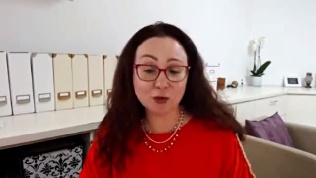 Посты в соцсетях: писать самим или делегировать? смотреть онлайн