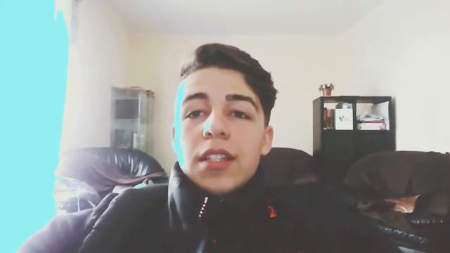 Хотел просто записать искреннее видео поздравление! С Новым Годом! смотреть онлайн