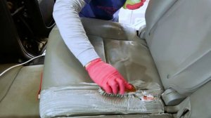 Чистка кожаного салона. Правильный уход за кожаным салоном продлит ему жизнь