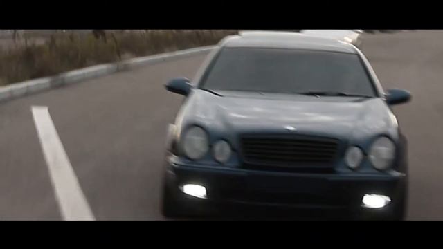 Mercedes-Benz Gang смотреть онлайн