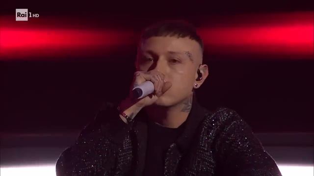 Sanremo 2023 - Lazza canta 'Cenere' смотреть онлайн