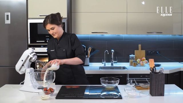 Лаймовый трайфл с ягодами | Нежный десерт в стаканчиках смотреть онлайн