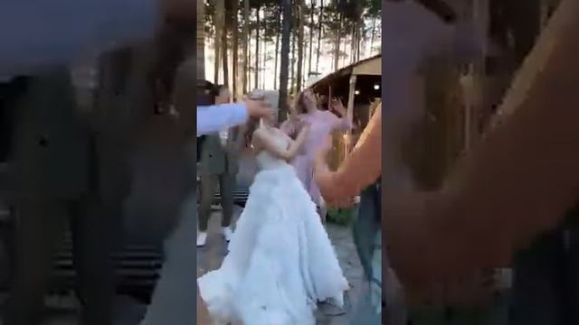 Королевские бани, база отдыха смотреть онлайн