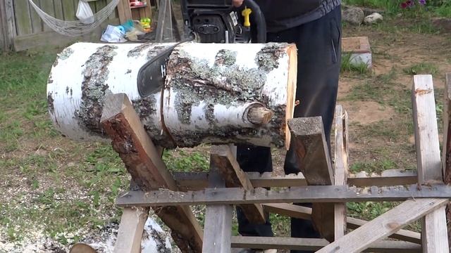 Бензопила цепная HUTER BS-62. Пилим берёзу. смотреть онлайн