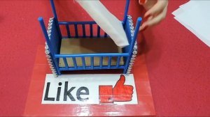 КАК СДЕЛАТЬ КУКОЛЬНУЮ КРОВАТЬ?.Doll bed made of glue rods.