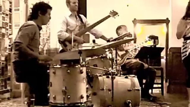 enrique chavez el peru drums solo смотреть онлайн
