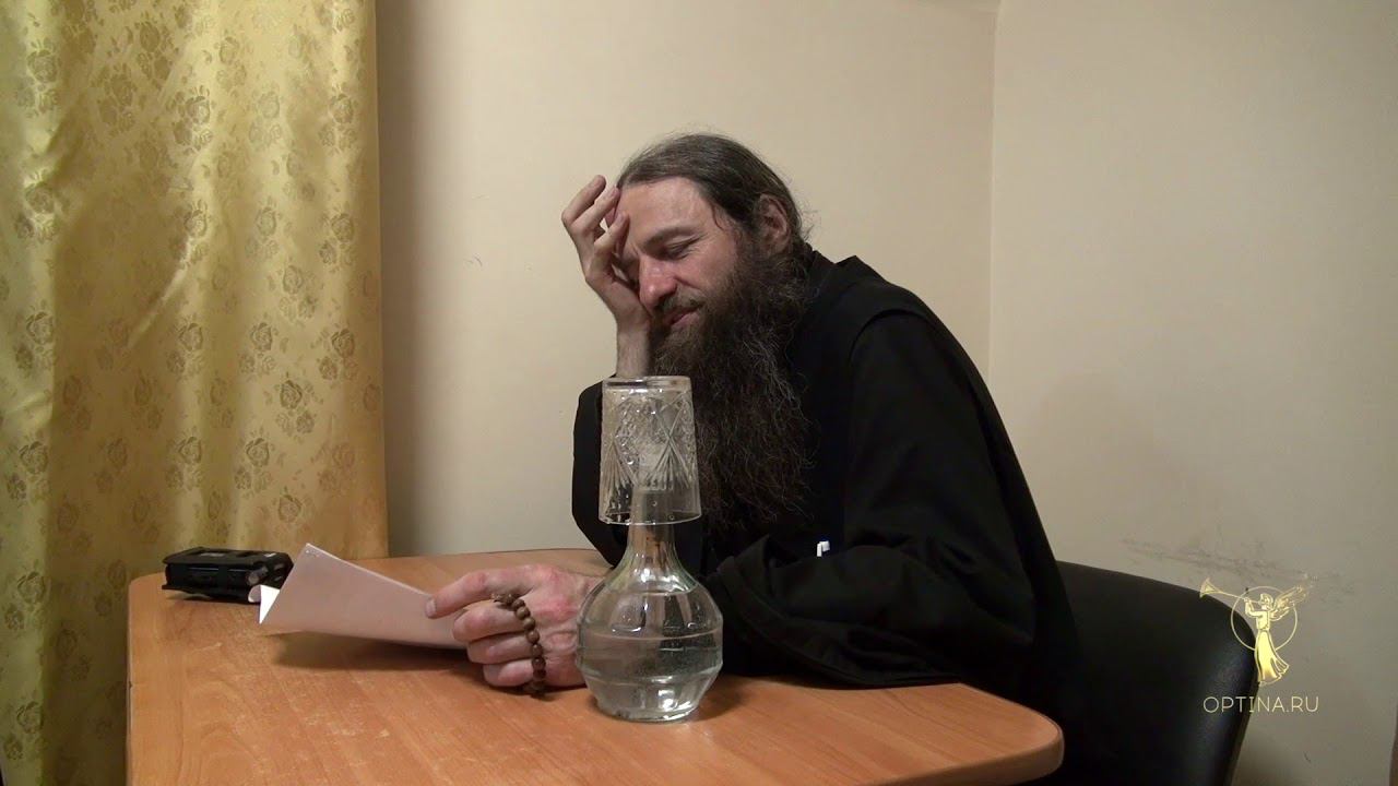 Иеромонах Нил (Парнас) отвечает на вопросы в доме паломника (19.06.2018) смотреть онлайн