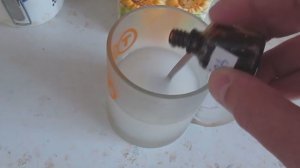 Как и чем полоскать горло при ангине (Соль, сода, йод)