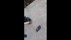 Краш тест телефона Samsung