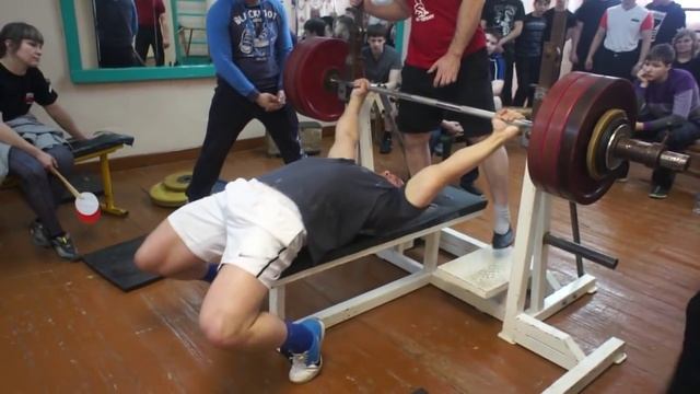 Рябухин Сергей Жим лежа 192,5 кг смотреть онлайн