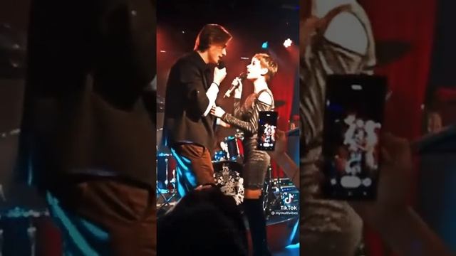 Обожаю эту песню, только в такой версии... ?❤️?? смотреть онлайн