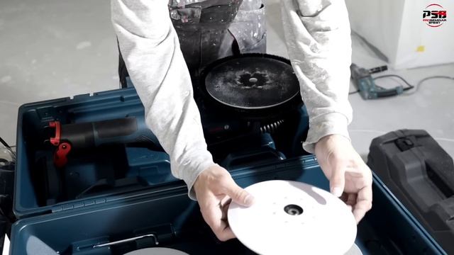 Шлифовка стен и потолков. BOSCH GTR 550 и DLT 7237 со сменной треугольной насадкой. смотреть онлайн