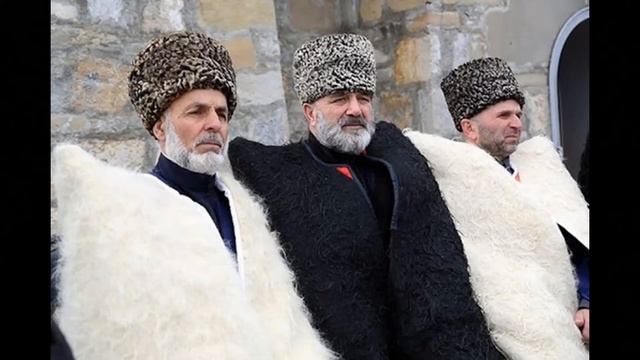 Karakul and Karakul hats (Super Papahas) смотреть онлайн