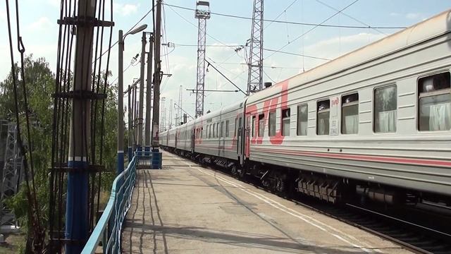 ст. Жигулёвское море поезд Тольятти - Адлер смотреть онлайн
