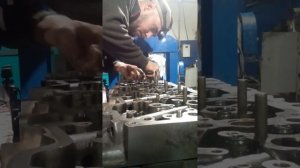 Установка втулки форсунки гбц daf 105