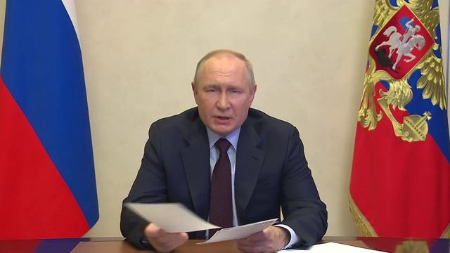 Президент В.В.Путин по видеосвязи провёл совещание по экономическим вопросам [ 2023 ] смотреть онлайн