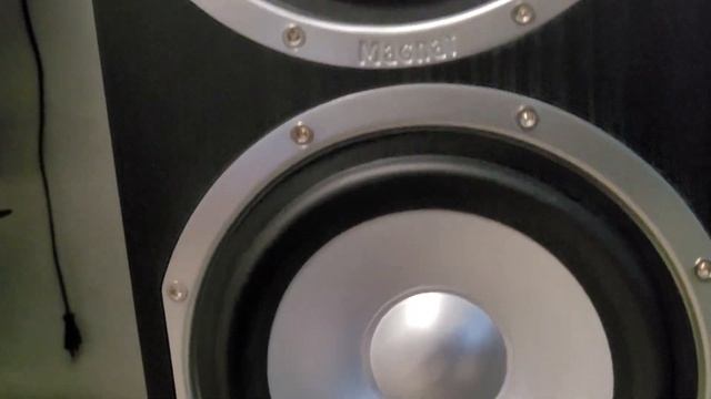 Magnat Quantum 557 and Marantz PM 4001 #1 смотреть онлайн