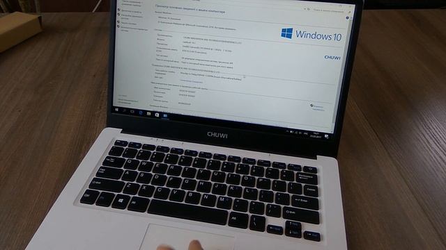 Chuwi lapbook 14.1. Один из лучших компактных и бюджетных ноутбуков за 16000 руб! смотреть онлайн
