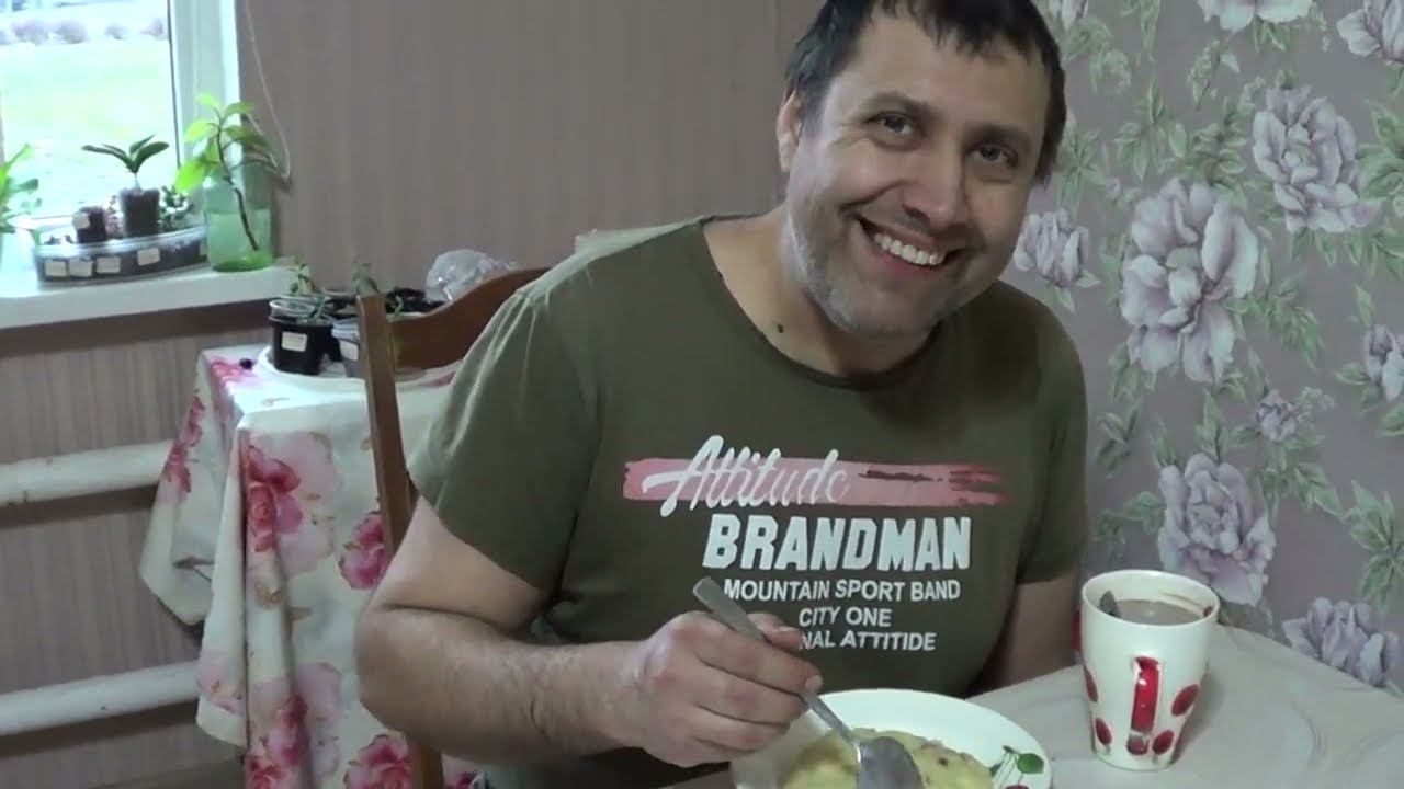 КУЛИНАРНЫЕ ЭКСПЕРЕМЕНТЫ / ЛУК ПОССАТЕ / ПУДИНГ ИЗ ПШЕНА / ПАШТЕТЫ ИЗ ФАСОЛИ смотреть онлайн