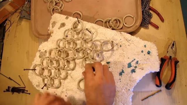 Кольчуга своими руками . Техника опытного кузнеца смотреть онлайн