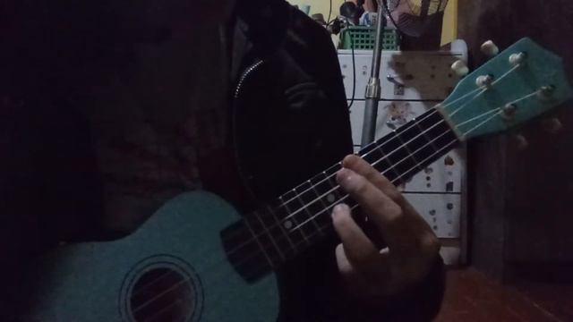Elijah who - I'm tired of feeling this way - Ukulele cover смотреть онлайн