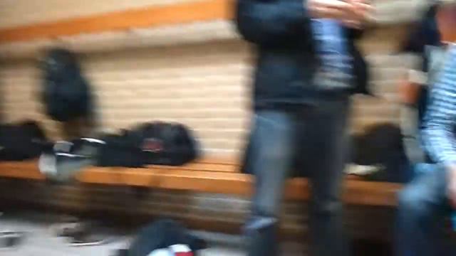 16102010 volleybal kleedkamer смотреть онлайн