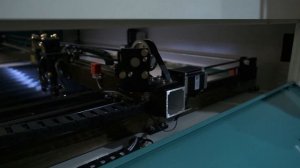 Как проверить концевые датчики в лазерном станке?