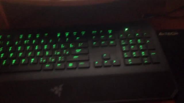 САМЫЙ КРУТОЙ ОБЗОР НА КЛАВИАТУРУ (АНБОКСИНГ) RAZER DEATHSTALKER смотреть онлайн