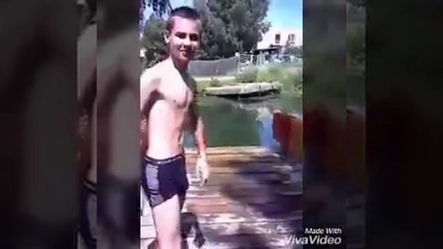 Нырнул в ледяную воду на 5 подписчиков смотреть онлайн