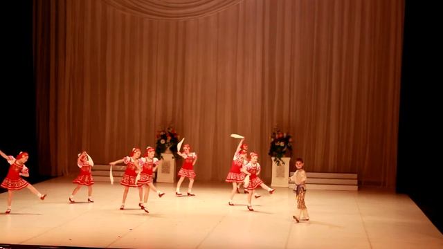 19 Русский танец Восемь девок один я Юный зиловец 20150322 161020 MVI 0066