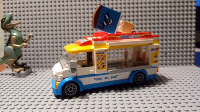 Обзор на Лего Сити 60253 - мороженка🍦 смотреть онлайн