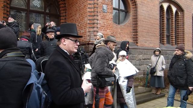 праздник Холмса 4 января 2014 3 смотреть онлайн