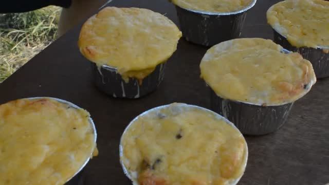 Жюльен на гриле. Жюльен с курицей и грибами. смотреть онлайн