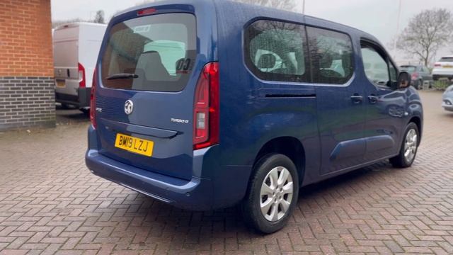 Vauxhall Combo Life Energy смотреть онлайн